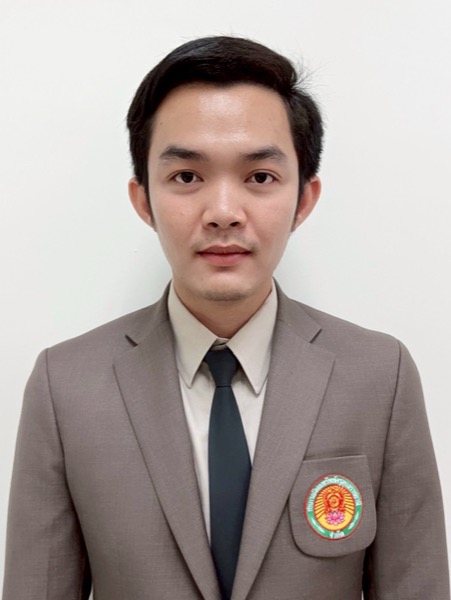 นายวีระศักดิ์  ทองปัญญา