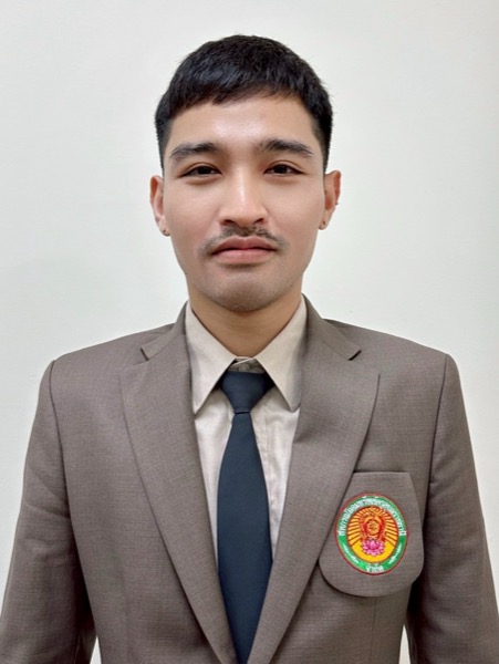นายพิชิต  ขันสัมฤทธิ์
